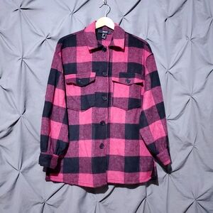 Forever 21 Berry Pink Black Buffalo Plaid Jacket Shacket Flannel Cabincore
